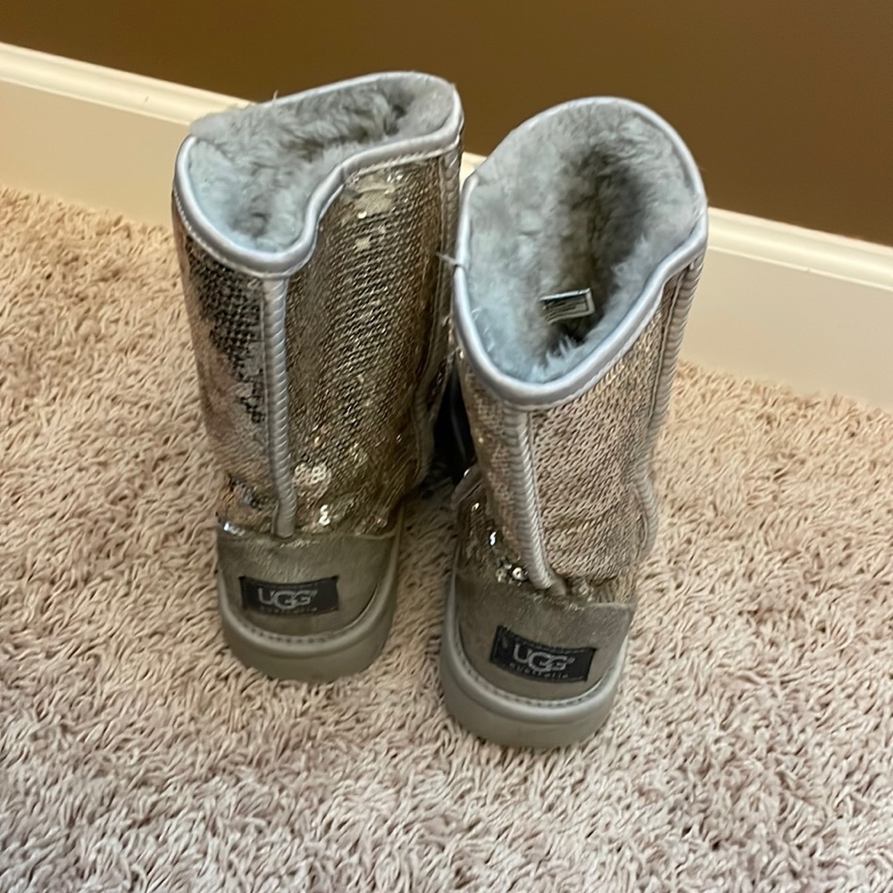 Sparkle Ugg boots.